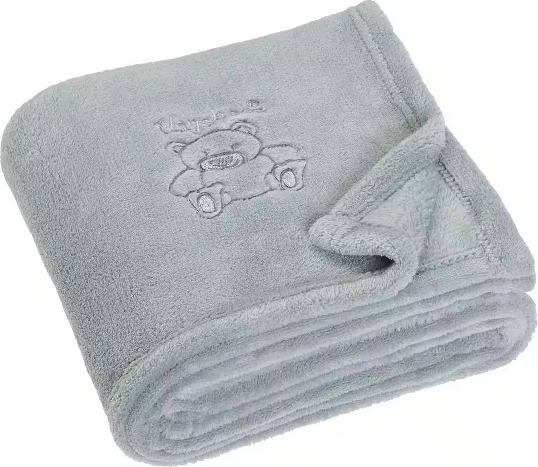 PLAYSHOES Babydecke Fleecedecke mit Bär Motiv kuschelig weich